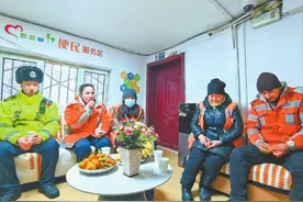 “歇歇角”里歇歇脚——记者探访24小时不打烊暖心驿站图片