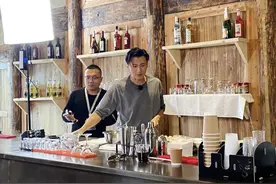 “新新村民”谢霆锋打卡李庄安石村！《新华优品 新新村民》开播啦图片
