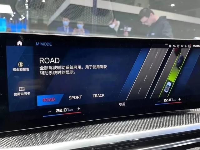 全新宝马M2：燃油绝唱？3.0T的驾驶者之车，买了就能坐等升值？！