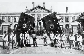 1911年辛亥革命，骁勇善战的满清八旗军哪去了？怎么不镇压革命？图片