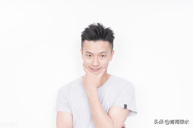 两性故事：那年，我与闺蜜爱上了同一个男人，我偷偷做了个决定