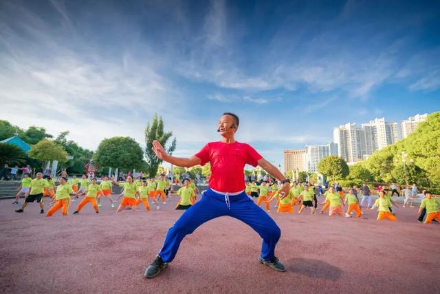 ���߽��ϸ� �������á���ȫ����Ӱ��չ�ɷ���Ӱ