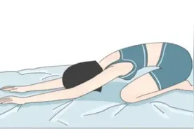 7个睡前床上「减」「肥」动作，瘦不瘦看它了图片