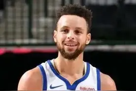 回顾NBA最难打破的个人记录，现役库里入选图片