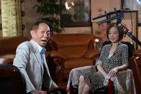 被清华教授痛批，追问山区孩子为何不吃肉，鲁豫的嘴得罪了多少人图片