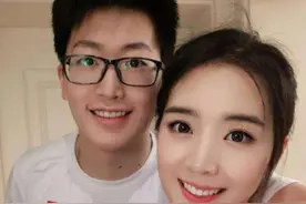 管泽元道歉事件后骆歆首度登台遭骂声一片：晦气的绿茶图片