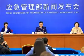 平均每年冬季火灾20.4万起图片