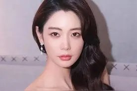 韩国极致身材美女，九头身李成敏图片
