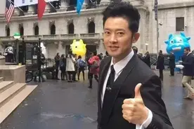 他是娱乐圈转型幕后大老板最成功的艺人，连王思聪见了都得叫声哥图片