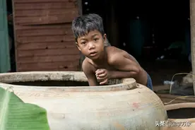 粤北山村十三岁少年和哥哥户外游泳，凭借冷静成功解救溺水的哥哥图片