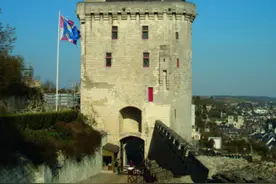 狮心王理查德的一生是怎样的，狮心王这个名字又是谁赋予他的？图片