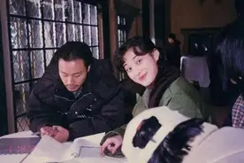 闪婚2次，她没塌房图片
