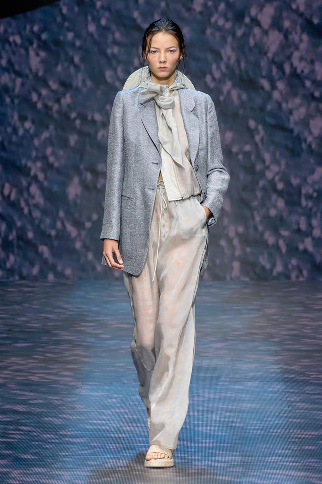 ������Armani2023����ϵ�н���������������Ϊ�������