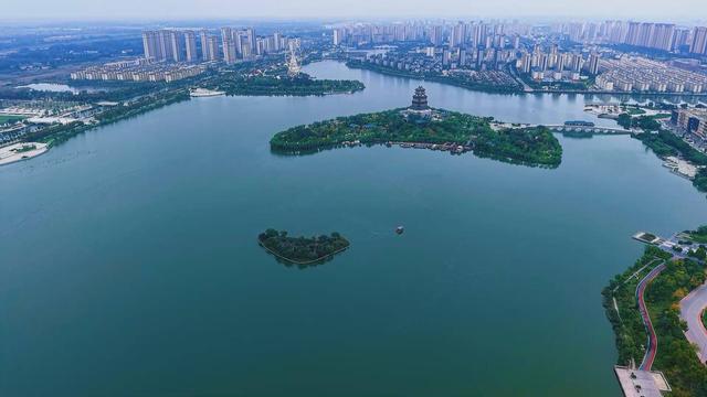 菏泽成武：雨后文亭湖 薄纱漫卷的水韵朦胧