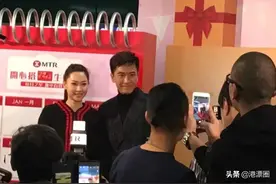 我在香港见到了从未被媒体拍到过的，李嘉诚的神秘孙子图片