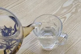 酒厂工人告诉我，白酒真不真，几个小方法就能轻松辨别真假图片