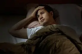 一个男人如果不抽烟、不喝酒、不赌博，不出去闲逛，他寿命会长吗图片