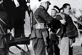 1945年，重庆一家餐厅因偷电引发血案，凶手“九妖十八怪”被枪毙图片