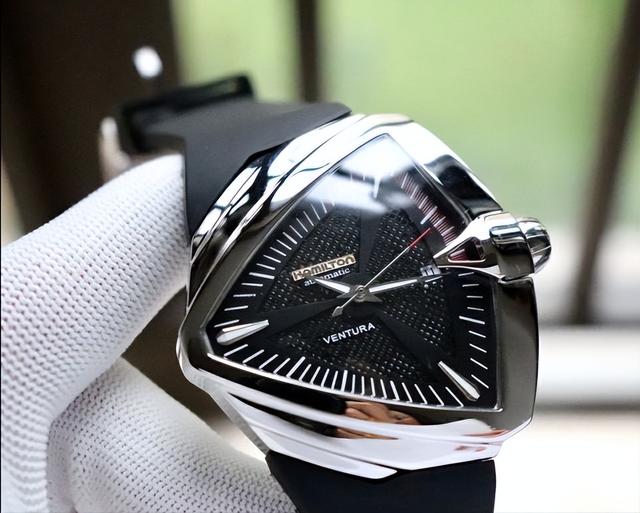 �������ȡ����׶��١��������ĸ�Ʒ���ֱ�Ӧ����ôѡ����