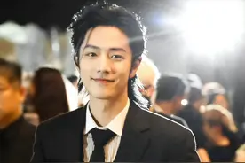 新加坡这一夜，星光闪耀，肖战惊艳全场，华流明星“横扫”东南亚图片