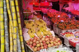 都是香蕉，“弯香蕉”和“直香蕉”哪个更好吃？学会后再买不吃亏图片