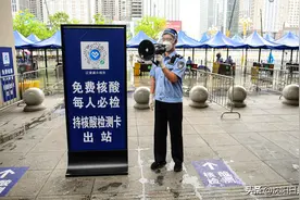 公安民警等坚守沈阳北站：下车旅客全部落地即检，重点地区旅客专班管控图片