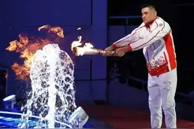 建军节：回望八一队辉煌历史、期待不褪色樊振东袁心玥等再铸辉煌图片