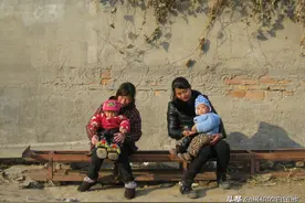 那年父亲工伤死亡，我拿到了33万赔偿，没想到家里引发了轩然大波图片