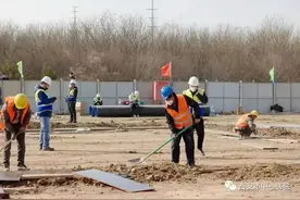 【我与中心医院的故事二十四】行政人员与抗击疫情图片