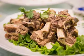 吃羊肉可以御寒？可提醒大家：这3类人要慎吃羊肉，不一定能养生图片