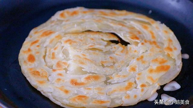 正宗手抓饼做法，秘诀全告诉你，一次解决7天早餐，一周不早起