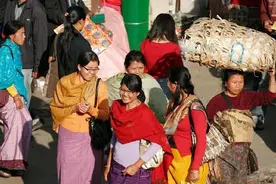 曼尼普尔人自称是华夏子孙，处处模仿中国，他们的祖先是中国人吗图片