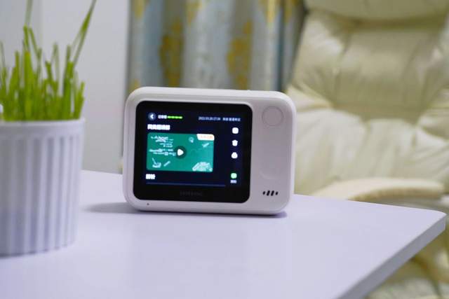 还在苦恼孩子辅导问题：作业帮喵喵机智能学习打印机N1上手实测