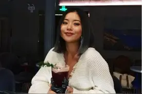 118斤的她，性感得不像话...图片