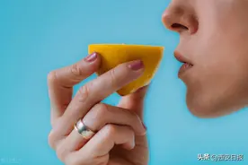 疫情期间食不知味咋回事？医生：突然嗅觉味觉减退或是感染了新冠病毒图片