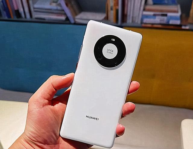 华为mate40系列重新上架5g和4g齐上要彻底清仓了