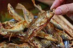 夏天吃鱼，懂行的专挑它！比鲫鱼营养，比鲤鱼鲜，不懂吃真可惜图片