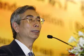 驳老先生辩护柳教主图片