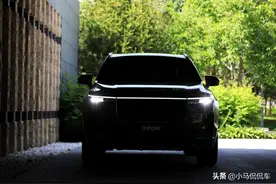 车宽近2米，车重超2吨，比GL8还舒适，带你看国产豪车理想ONE图片