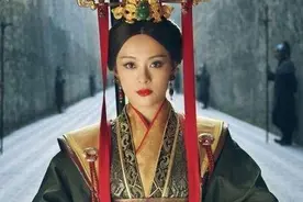 历史上最牛的4个女人，每个都权力滔天，却只有她成了历史的罪人图片