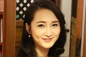 17年前浙江男孩背母上大学，29岁不顾反对变性为女人，如今怎样了图片