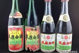 人称“闷倒驴”的内蒙古草原白，真的不好喝吗？酒鬼：那是不会喝图片