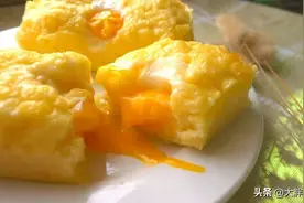 风靡韩国的芝士流心鸡蛋糕，所有材料搅一搅就成了，太简单了吧图片