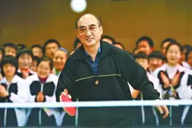 庄则栋追思会：两任妻子到场，陈鲁豫悼念，去世前曾想要安乐死图片