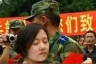 突发事件中患难见真情文本与新闻叙事（四）图片