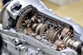 自动挡车要想变速箱不过早损坏，就不要频繁在N挡和D挡切换图片