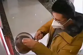 一家三口都“阳”了，妻子闺蜜的做法令人感动，网友：这不叫闺蜜图片