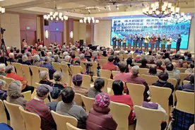 歌唱激情燃烧的岁月图片