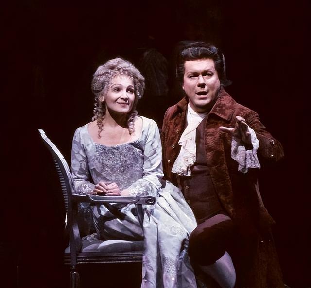 ����ά���ǵ�����ʦ������������۷�֮������ЦҲ�����������