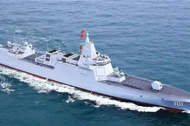 中国5艘055巡洋舰在役，引发美军关注，五角大楼：美国不再是第一图片